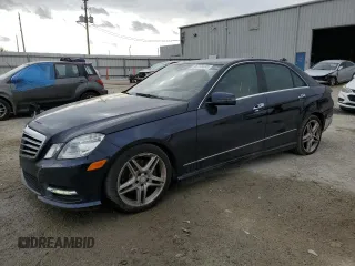 2013 Mercedes-Benz E 350 Luxury with VIN WDDHF8JB3DA696472, listed as a Copart auction lot 46779435 with 118,431 mi miles and Salvage Title. Bid and sale history available at DreamBid. Image 1.