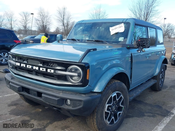 2023 Ford Bronco with VIN 1FMEE5DP7PLC16797, listed as a IAAI auction lot 41497284 with 13,269 mi miles. Bid and sale history available at carsss.com. Image 17.