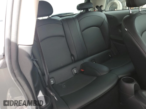 2014 MINI Hardtop with VIN WMWXM5C51ET934047, listed as a Copart auction lot 63039335 with 104,446 mi miles and Salvage title. Bid and sale history available at DreamBid. Image 11.