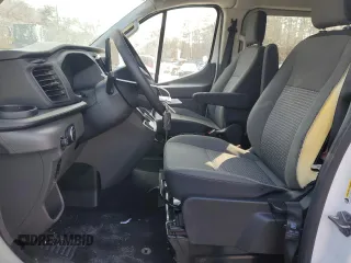 2024 Ford Transit Passenger XL with VIN 1FBAX2YG2RKA28448, listed as a Copart auction lot 42944095 with 11,658 mi miles and Clean Title. Bid and sale history available at DreamBid. Image 7.