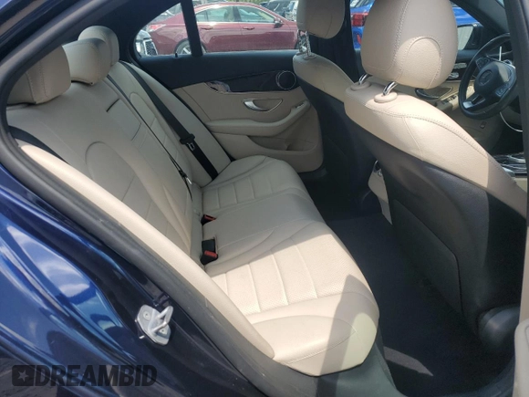 2018 Mercedes-Benz C 300 с VIN 55SWF4KB2JU281119, выставлен на аукционе Copart как лот 61462405 с пробегом 47 381 миль миль и Списание • Salvage title. История ставок и продаж доступна на DreamBid. Изображение 10.