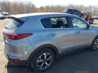2022 Kia Sportage LX with VIN KNDPM3AC7N7980550, listed as a IAAI auction lot 41786557 with 60,943 mi miles. Bid and sale history available at carsss.com. Image 17.