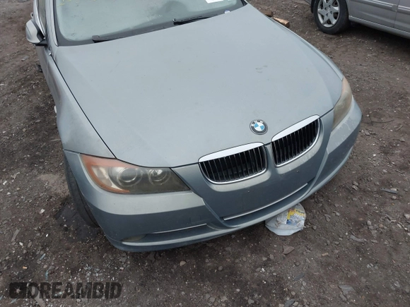 2007 BMW 3 Series 335i with VIN WBAVB73597KY61253, listed as a IAAI auction lot 41924993 with Not provided miles and . Bid and sale history available at DreamBid. Image 6.