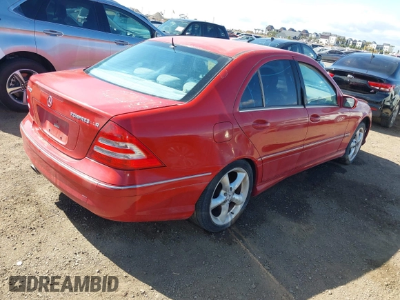2005 Mercedes-Benz C 230 Kompressor with VIN WDBRF40JX5F623313, listed as a IAAI auction lot 42025177 with 124,109 mi miles and . Bid and sale history available at DreamBid. Image 4.