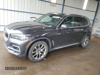 2023 BMW X5 sDrive40i with VIN 5UXCR4C03P9R22935, listed as a Copart auction lot 49732945 with 55,821 mi miles and Clean Title. Bid and sale history available at carsss.com. Image 1.