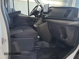 2023 Ford Transit Passenger XL с VIN 1FBAX9CG3PKC04601, выставлен на аукционе IAAI как лот 42667371 с пробегом 11 903 миль миль и . История ставок и продаж доступна на DreamBid. Изображение 18.