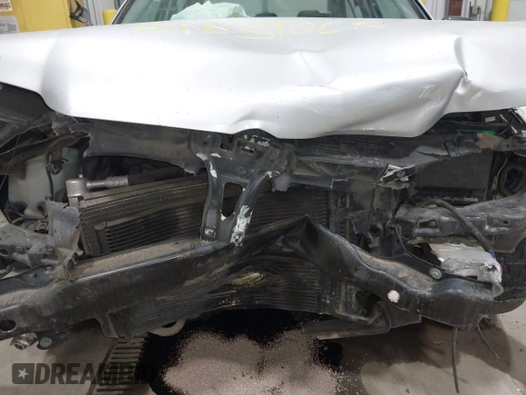 2004 Volkswagen Jetta GLS с VIN 3VWSR69M34M074214, выставлен на аукционе IAAI как лот 42441817 с пробегом 173 273 миль миль и . История ставок и продаж доступна на DreamBid. Изображение 6.