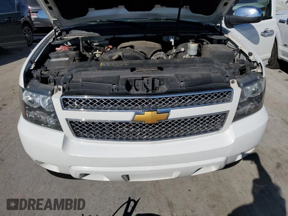 2008 Chevrolet Suburban LTZ with VIN 3GNFC160X8G215320, listed as a Copart auction lot 76341774 with 251,891 mi miles and Salvage Title. Bid and sale history available at carsss.com. Image 12.