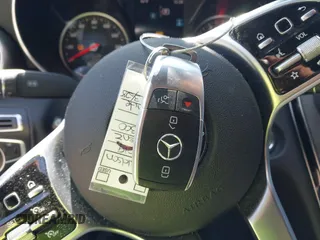 2019 Mercedes-Benz C 300 z VIN 55SWF8EB3KU297396, wystawiony jako IAAI lot #42064934 z przebiegiem 74 926 mil mil oraz . Historia ofert i sprzedaży dostępna na DreamBid. Obrazek 11.