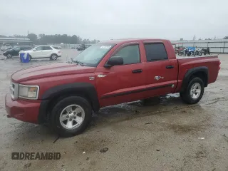 2010 Dodge Dakota z VIN 1D7RW7GP6AS104201, wystawiony jako Copart lot #47749795 z przebiegiem 248 182 mil mil oraz Szkoda całkowita • Salvage title. Historia ofert i sprzedaży dostępna na DreamBid. Obrazek 1.