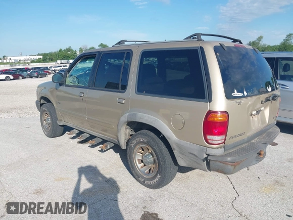 2001 Ford Explorer with VIN 1FMDU72E91ZA10543, listed as a IAAI auction lot 42316149 with 253,862 mi miles and . Bid and sale history available at DreamBid. Image 3.