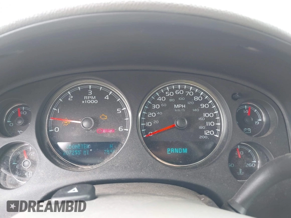 2009 Chevrolet Tahoe 2LT z VIN 1GNFK23069R250256, wystawiony jako IAAI lot #42448620 z przebiegiem 207 255 mil mil oraz . Historia ofert i sprzedaży dostępna na DreamBid. Obrazek 7.