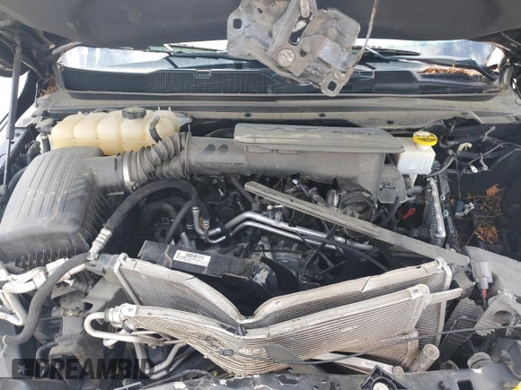 2020 Ram 1500 Big Horn z VIN 1C6RRFFGXLN300261, wystawiony jako Copart lot #57476265 z przebiegiem 103 082 mil mil oraz Szkoda całkowita • Salvage title. Historia ofert i sprzedaży dostępna na DreamBid. Obrazek 11.