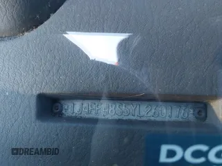 2000 Jeep Cherokee z VIN 1J4FF48S5YL260176, wystawiony jako IAAI lot #41381885 z przebiegiem Nie podano mil oraz . Historia ofert i sprzedaży dostępna na DreamBid. Obrazek 9.