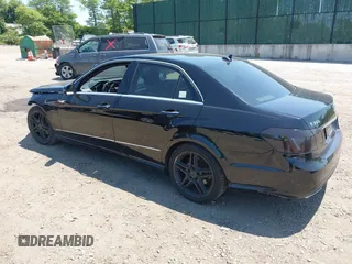2013 Mercedes-Benz E 350 Luxury with VIN WDDHF8JB4DA724229, listed as a IAAI auction lot 42419459 with 108,619 mi miles and . Bid and sale history available at DreamBid. Image 3.