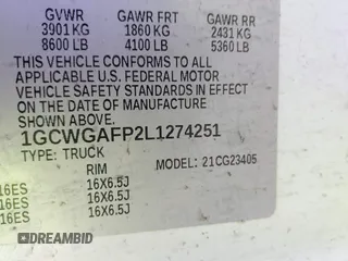 2020 Chevrolet Express Cargo Van with VIN 1GCWGAFP2L1274251, listed as a IAAI auction lot 41784672 with 77,356 mi miles. Bid and sale history available at carsss.com. Image 9.