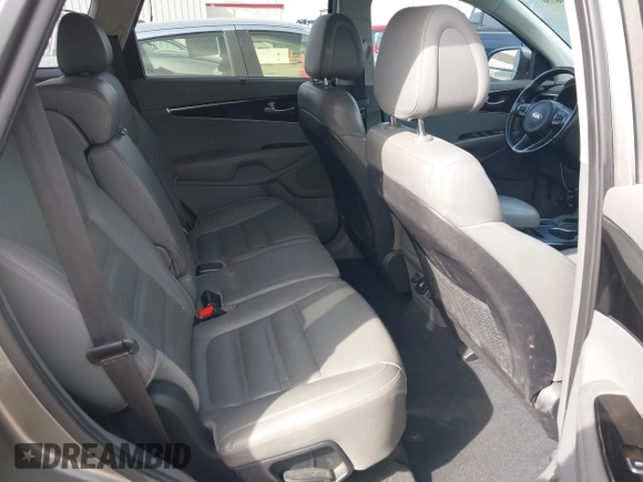2016 Kia Sorento EX with VIN 5XYPH4A14GG002523, listed as a IAAI auction lot 41576679 with 112,787 mi miles. Bid and sale history available at carsss.com. Image 8.