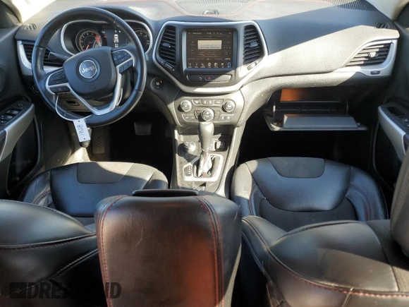 2018 Jeep Cherokee Trailhawk with VIN 1C4PJMBXXJD619860, listed as a Copart auction lot 52598535 with 82,430 mi miles and Salvage Title. Bid and sale history available at carsss.com. Image 8.