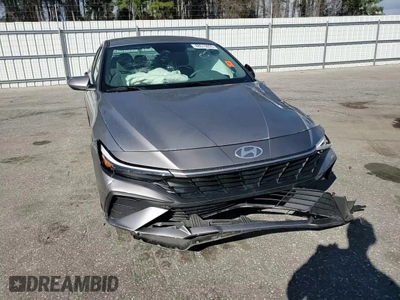 2024 Hyundai Elantra SEL with VIN KMHLM4DG5RU648015, listed as a Copart auction lot 48675095 with 31,098 mi miles and Salvage Title. Bid and sale history available at carsss.com. Image 11.