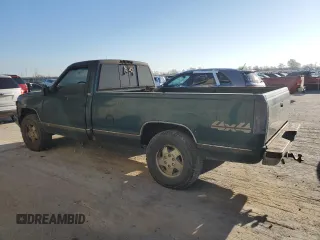 1995 Chevrolet Silverado 1500 with VIN 1GCEK14KXSZ256694, listed as a Copart auction lot 50697995 with Not Provided miles and Salvage Title. Bid and sale history available at DreamBid. Image 2.