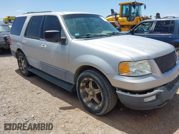 2004 Ford Expedition Special Service с VIN 1FMPU16L84LBB4517, выставлен на аукционе IAAI как лот 42255890 с пробегом 298 590 миль миль и . История ставок и продаж доступна на DreamBid. Изображение 1.