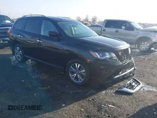 2018 Nissan Pathfinder S z VIN 5N1DR2MNXJC642696, wystawiony jako IAAI lot #41803396 z przebiegiem 56 586 mil mil oraz . Historia ofert i sprzedaży dostępna na DreamBid. Obrazek 1.