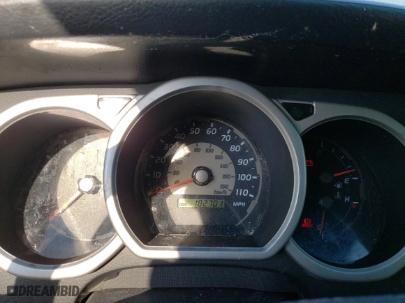2005 Toyota 4Runner SR5 with VIN JTEBU14R050064974, listed as a Copart auction lot 51391165 with 182,701 mi miles and Clean Title. Bid and sale history available at carsss.com. Image 9.