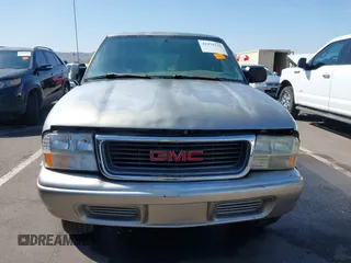 1999 GMC Jimmy SLE with VIN 1GKDT13W5X2539067, listed as a IAAI auction lot 41979222 with 1 mi miles. Bid and sale history available at carsss.com. Image 12.