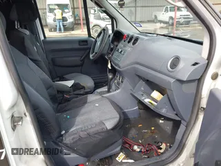 2012 Ford Transit Connect XL z VIN NM0LS6AN4CT123871, wystawiony jako IAAI lot #42346552 z przebiegiem 119 871 mil mil oraz . Historia ofert i sprzedaży dostępna na DreamBid. Obrazek 5.