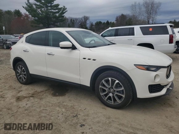 2017 Maserati Levante with VIN ZN661XUA1HX214581, listed as a Copart auction lot 54144635 with 68,096 mi miles and Clean Title. Bid and sale history available at carsss.com. Image 4.