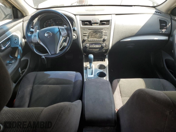2013 Nissan Altima SV z VIN 1N4BL3AP6DN429882, wystawiony jako Copart lot #55535595 z przebiegiem 127 393 mil mil oraz Czysty tytuł • Clean title. Historia ofert i sprzedaży dostępna na DreamBid. Obrazek 8.