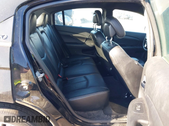 2012 Chrysler 200 Limited with VIN 1C3CCBCG8CN326195, listed as a IAAI auction lot 41439236 with Not Provided miles and . Bid and sale history available at DreamBid. Image 8.