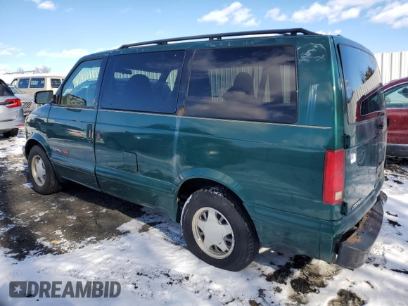 1998 Chevrolet Astro with VIN 1GNEL19WXWB111590, listed as a Copart auction lot 83527884 with 161,137 mi miles and Salvage Title. Bid and sale history available at carsss.com. Image 2.