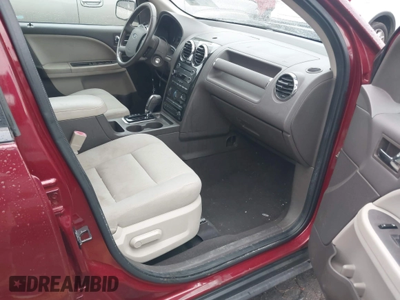 2008 Ford Taurus X SEL with VIN 1FMDK02WX8GA39402, listed as a IAAI auction lot 42156528 with 135,034 mi miles and . Bid and sale history available at DreamBid. Image 5.