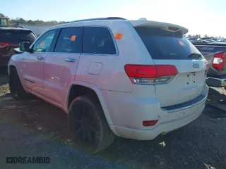 2017 Jeep Grand Cherokee Overland with VIN 1C4RJECG0HC636342, listed as a IAAI auction lot 41139209 with 145,760 mi miles. Bid and sale history available at carsss.com. Image 3.