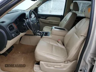 2007 Chevrolet Avalanche 3LT с VIN 3GNEC12077G296955, выставлен на аукционе Copart как лот 87707715 с пробегом 173 691 миль миль и Списание • Salvage title. История ставок и продаж доступна на DreamBid. Изображение 7.