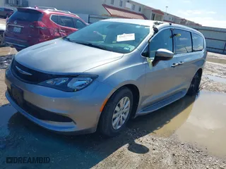 2021 Chrysler Voyager L with VIN 2C4RC1AG7MR554972, listed as a IAAI auction lot 41627734 with 94,084 mi miles. Bid and sale history available at carsss.com. Image 17.