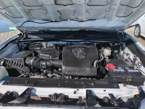 2019 Toyota Tacoma 4WD SR with VIN 3TMCZ5ANXKM230803, listed as a Copart auction lot 50648215 with 88,179 mi miles and Salvage Title. Bid and sale history available at carsss.com. Image 11.