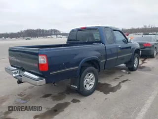 1997 Toyota T100 SR5 with VIN JT4UN24D7V0048050, listed as a IAAI auction lot 41556487 with 325,187 mi miles and . Bid and sale history available at DreamBid. Image 4.