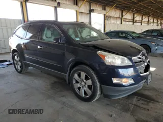 2012 Chevrolet Traverse LTZ z VIN 1GNKRLED9CJ332651, wystawiony jako Copart lot #55253655 z przebiegiem 128 113 mil mil oraz Szkoda całkowita • Salvage title. Historia ofert i sprzedaży dostępna na DreamBid. Obrazek 4.