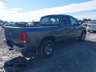 2006 Dodge 1500 SLT z VIN 1D7HA18N16S602186, wystawiony jako IAAI lot #41892623 z przebiegiem 287 804 mil mil oraz . Historia ofert i sprzedaży dostępna na DreamBid. Obrazek 4.