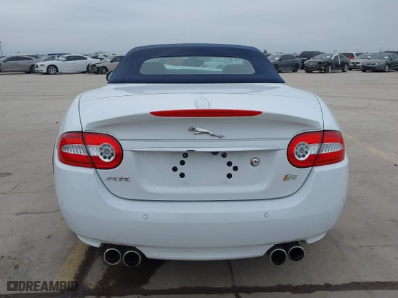 2014 Jaguar XK with VIN SAJWA4EC9EMB52042, listed as a IAAI auction lot 41635233 with 10,566 mi miles. Bid and sale history available at carsss.com. Image 16.