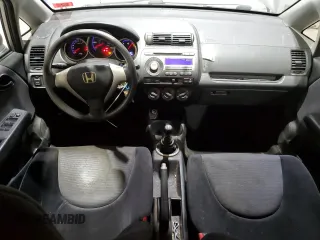2008 Honda Fit z VIN JHMGD37438S039273, wystawiony jako Copart lot #53406635 z przebiegiem 444 638 mil mil oraz Czysty tytuł • Clean title. Historia ofert i sprzedaży dostępna na DreamBid. Obrazek 8.