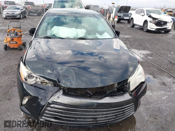 2015 Toyota Camry XLE with VIN 4T1BF1FK4FU043212, listed as a IAAI auction lot 41706573 with 170,074 mi miles and . Bid and sale history available at DreamBid. Image 6.