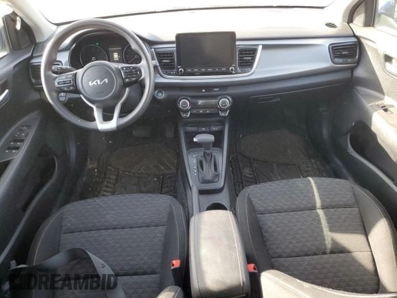 2022 Kia Rio S with VIN 3KPA25AD1NE437713, listed as a Copart auction lot 89347655 with 27,188 mi miles and Salvage Title. Bid and sale history available at DreamBid. Image 8.