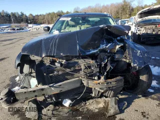 2008 Chrysler 300 C with VIN 2C3LK63H68H297945, listed as a Copart auction lot 42972204 with 131,750 mi miles and Salvage Title. Bid and sale history available at carsss.com. Image 5.