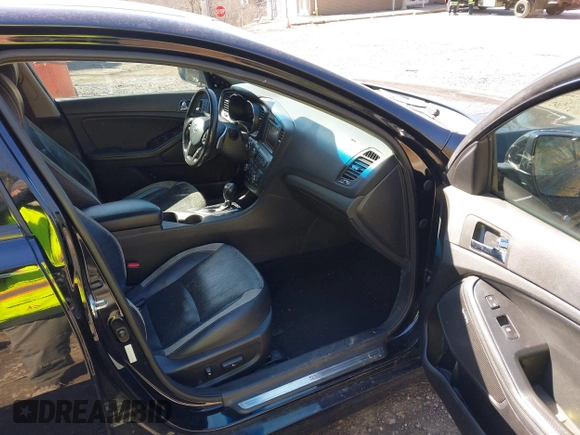 2013 Kia Optima SX with VIN 5XXGR4A65DG186542, listed as a IAAI auction lot 41824914 with 205,582 mi miles and . Bid and sale history available at DreamBid. Image 5.