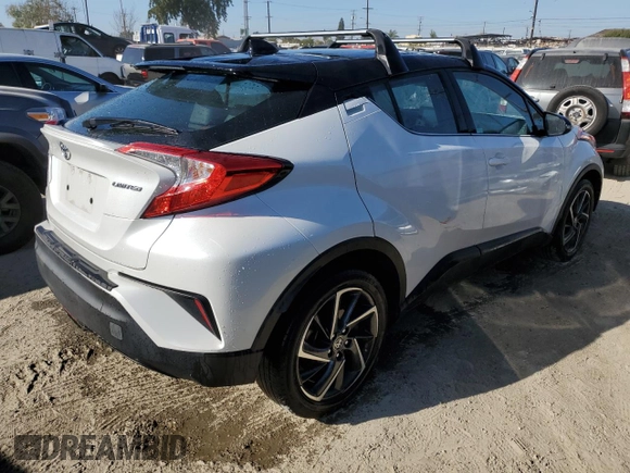 2022 Toyota C-HR XLE with VIN NMTKHMBX4NR145810, listed as a Copart auction lot 83892674 with 40,462 mi miles and Clean Title. Bid and sale history available at DreamBid. Image 3.