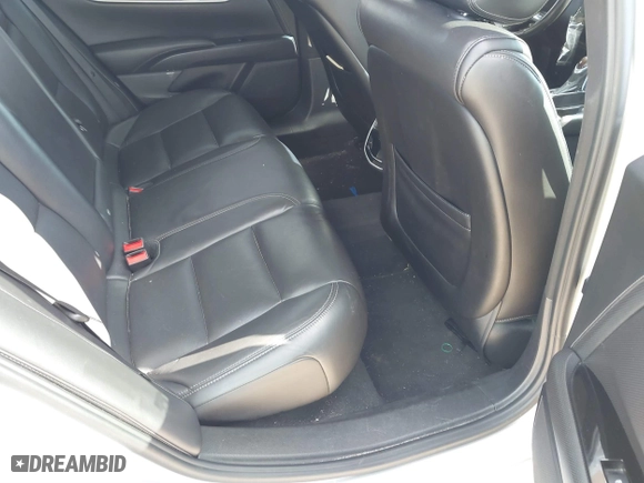 2015 Cadillac XTS Luxury with VIN 2G61N5S36F9251701, listed as a IAAI auction lot 40315224 with 99,918 mi miles. Bid and sale history available at carsss.com. Image 8.