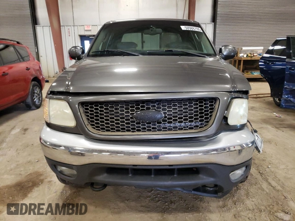 2002 Ford F-150 XLT with VIN 1FTRW08L92KD19411, listed as a Copart auction lot 50986795 with 164,556 mi miles and Clean Title. Bid and sale history available at carsss.com. Image 5.